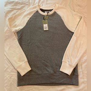 Goodfellow Men's Regular Fit Crewneck Sweatshirt, Grey / White, MEDIUM, NWT